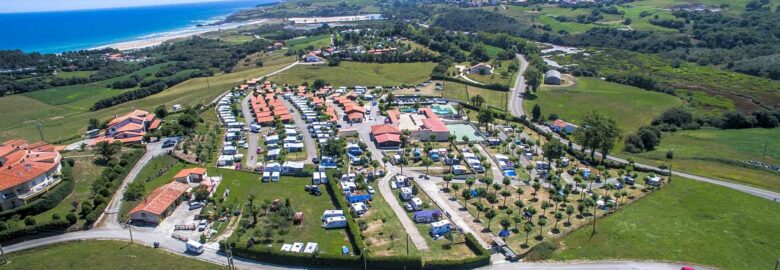 Camping y Caravaning Playa De Oyambre