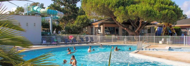 Villatent at Camping Le Nauzan Plage