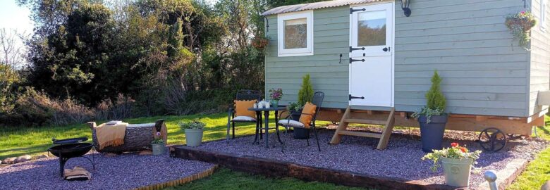 Robin’s Nest Shepherds Hut